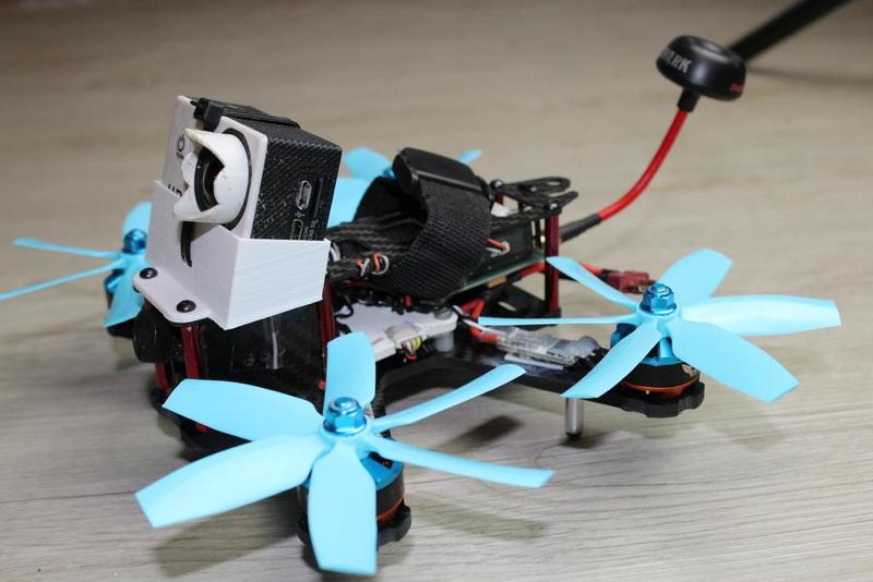180 Quadrocopter Cam Holder 