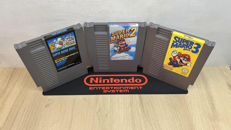Nintendo Nes 3 x Cartridge Holder