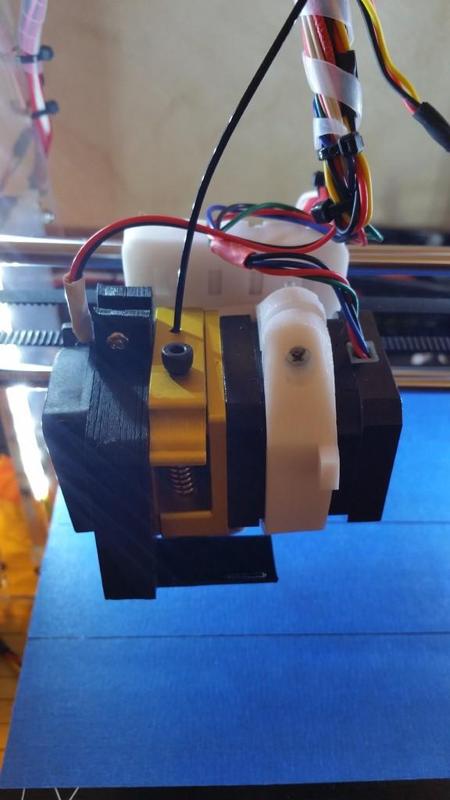Sintron MK8 extruder fan shroud bolt on