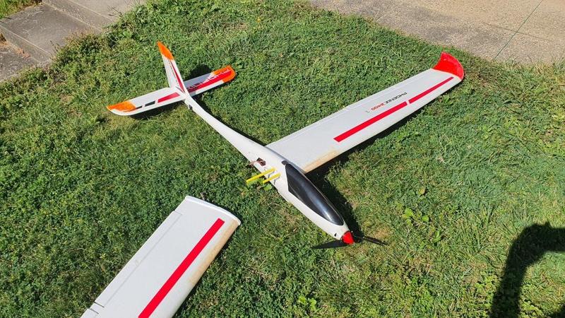 Volantex Phoenix 2400 wing joiner with 2x2° dihedral