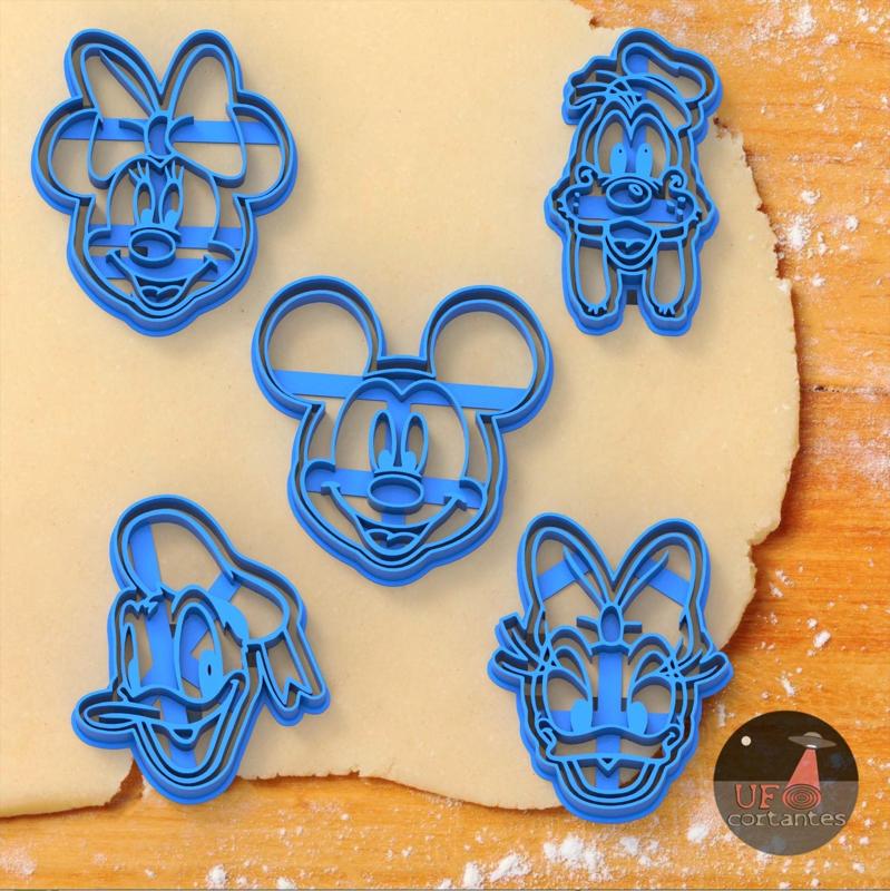 cookie cutter (DISNEY - MICKEY - MINNIE)