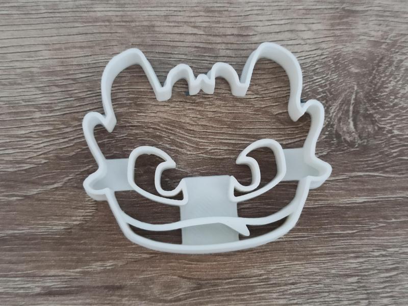Toothless Cookie Cutter