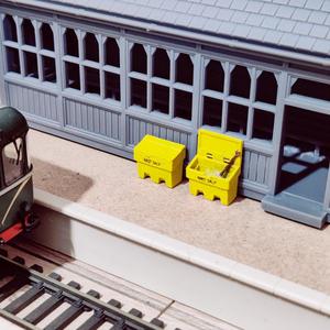 Model Railway Salt Grit Bin