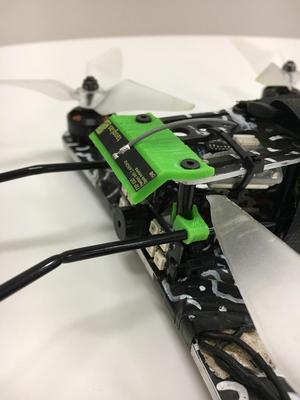 Tweaker 5" Rear Patch Antenna Mount 5.8GHz Dipole