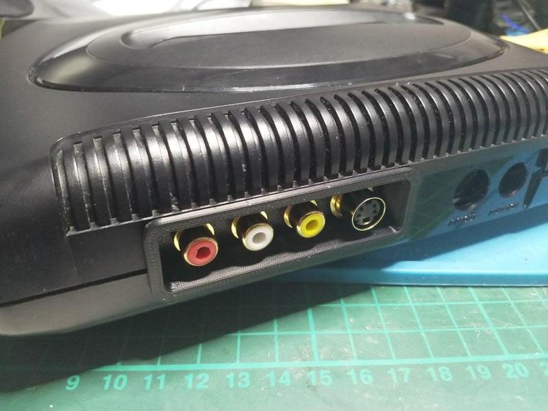 Sega Mega Drive/Genesis 2 clean rear AV output