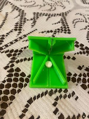 pill guillotine