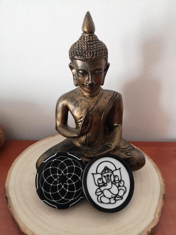Elephant buddha grinder with mandala