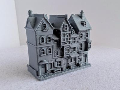 Medieval Row Houses Miniature 059