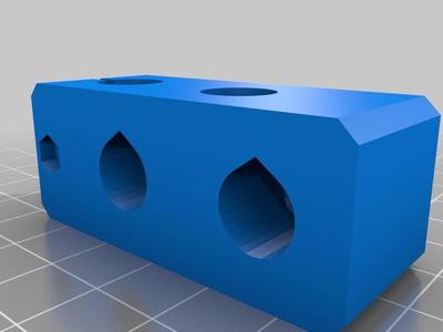 Heavy_base_Prusa_i3_Ycorner