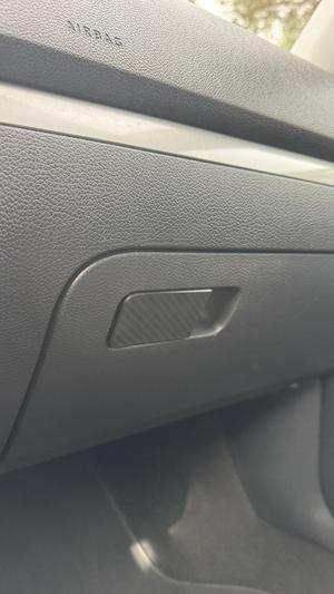 VW GOLF MK5 Glovebox Handle