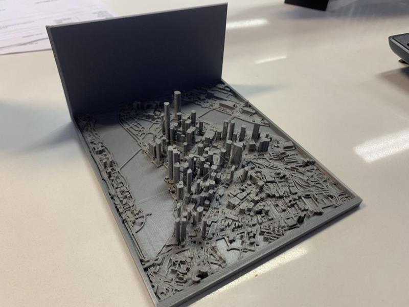 Minimal City Bookend