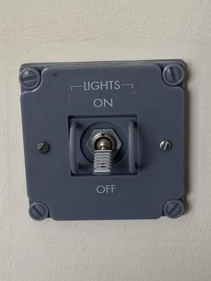 Apollo-style UK lightswitch