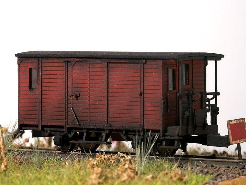 TTm 1000mm narrow gauge caboose 905-153 (NWE 156) 1/120 scale