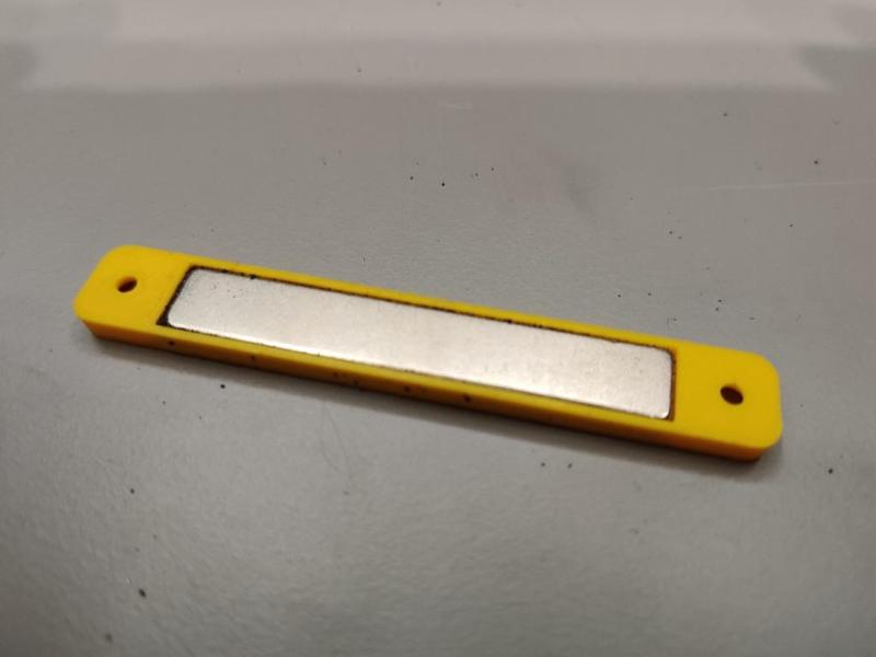 Bar Magnet Cover, Mountable