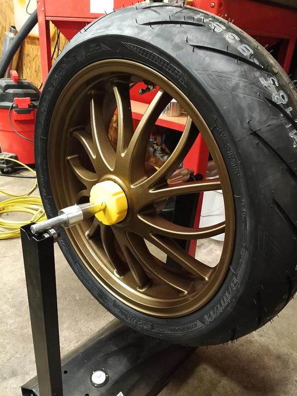 triumph speed triple wheel balancer 
