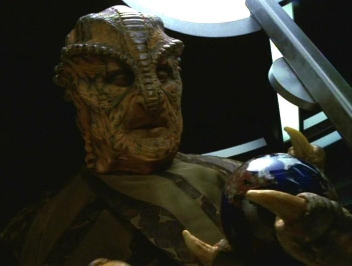 Voth Figure Head- Star Trek 