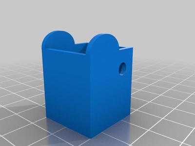 Elephant pen holder