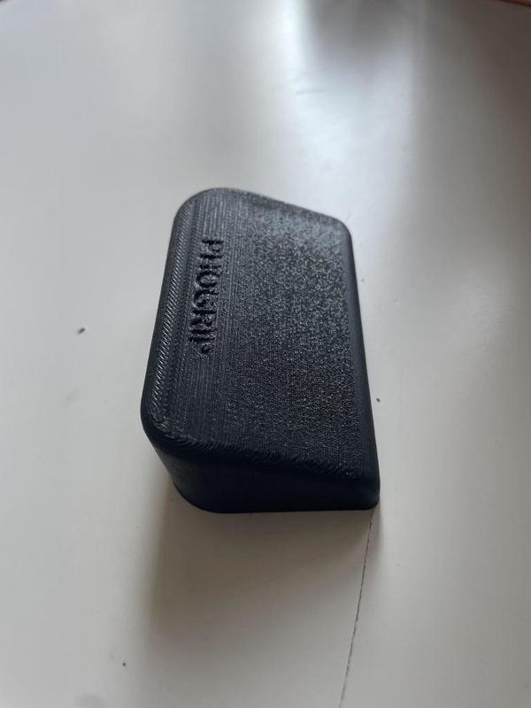 PhoGrip (phone/photo grip)