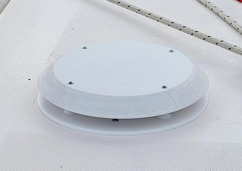 Rain resistant vent cover