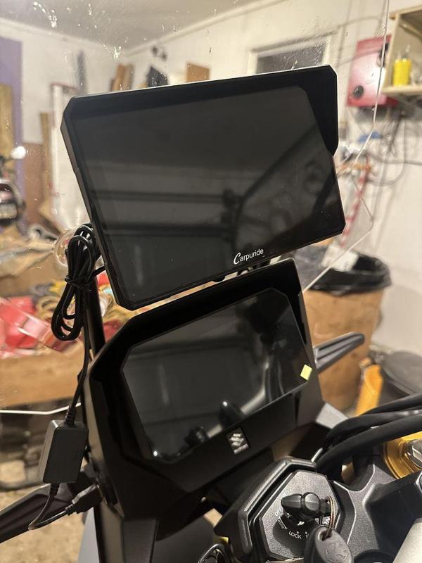 Carpuride W702 Mount for Suzuki VSTROM 800DE 13mm bar