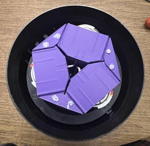 Hexagonal 3 Cell D Battery Holder