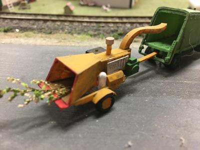 ho scale wood chipper 