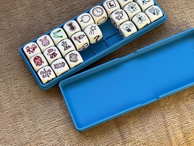 Rory's Story Cubes Dice Box