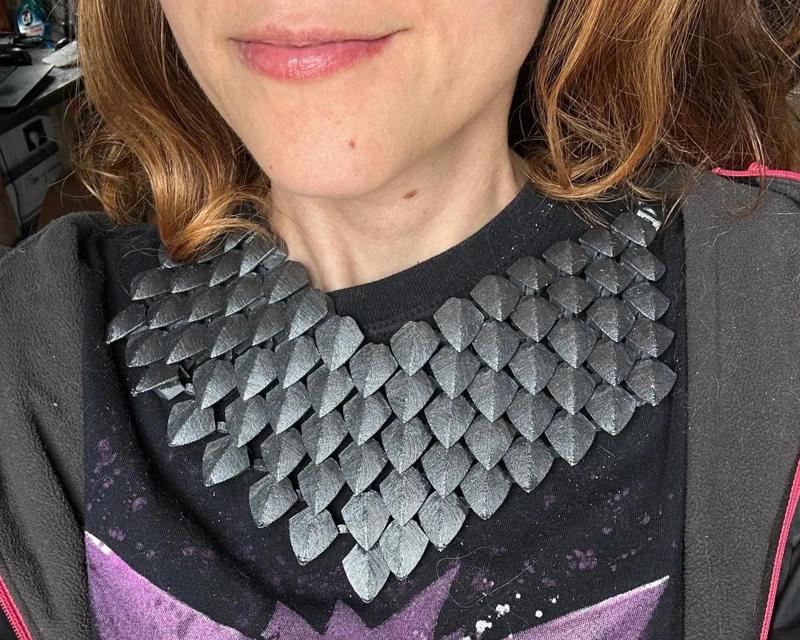 Articulated Scalemail Necklace   