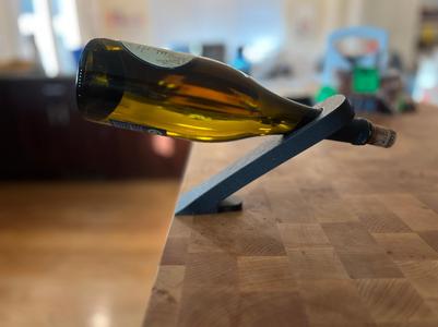 Wine Wizard: Levitate your Liqour