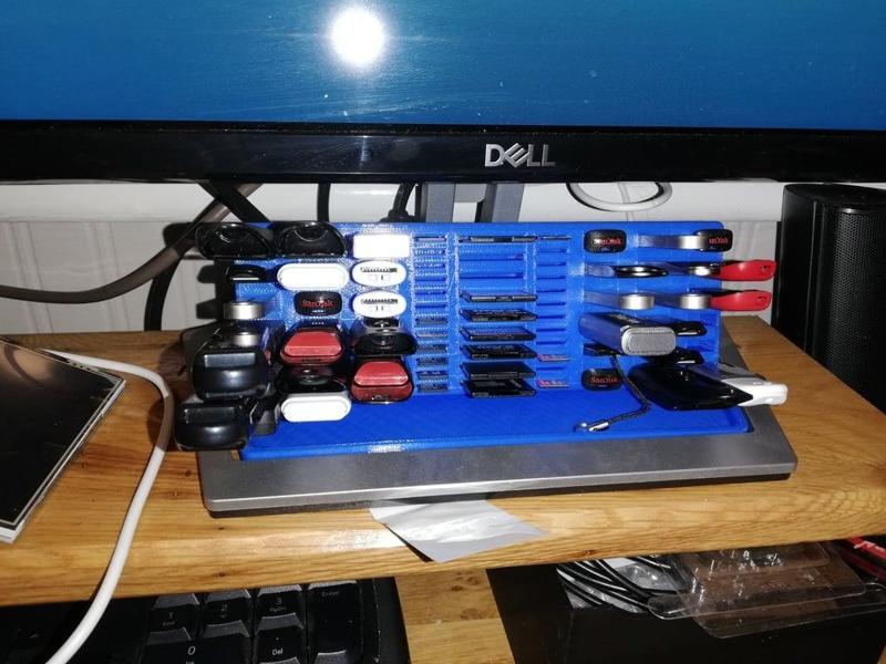 USB Holder fits Dell S2318 Base