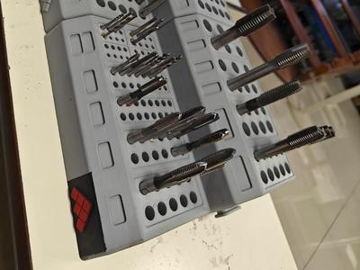Metric Tap Organizer