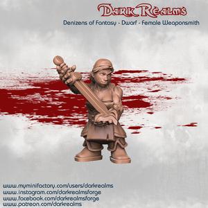 Dark Realms Denizens of Fantasy - Dwarf Female Weaponsmith
