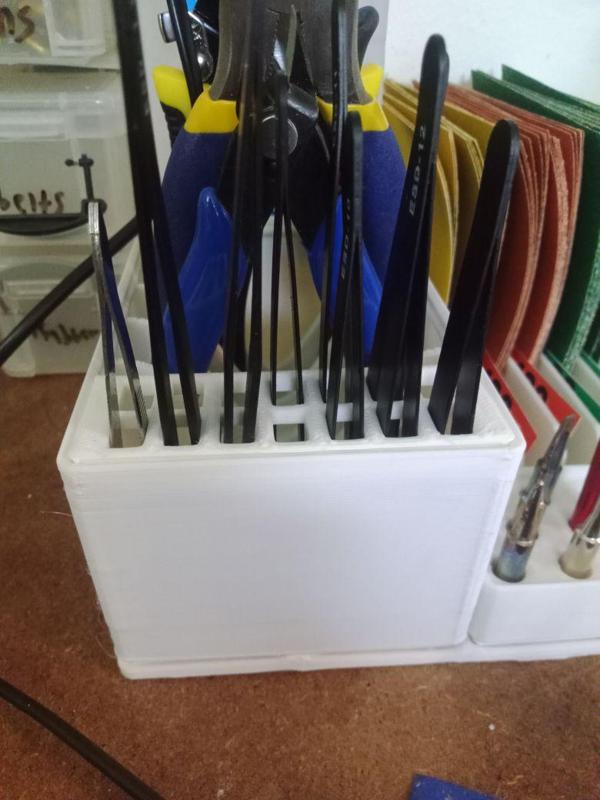 Gridfinity Tweezer Cover 2x1 Top Plate