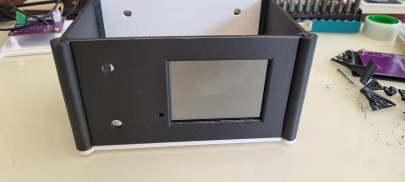 Versatile CYD boxing (compatible with CYD 3.2 Bolo)