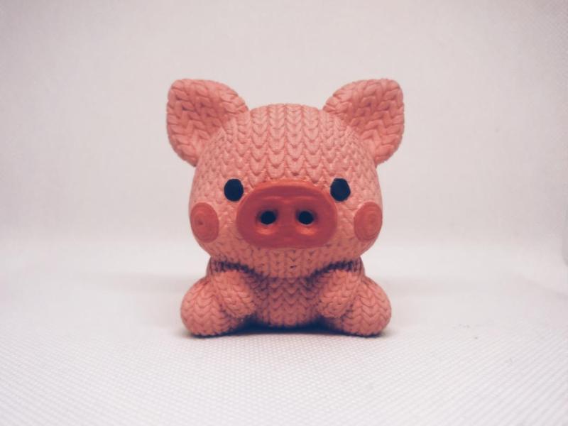 Knitted-Style Pig Figurine