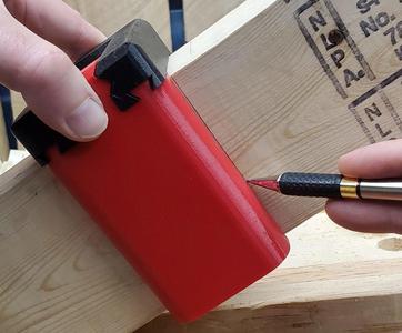 Saddle Square - 3 sided