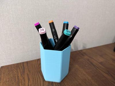 Stackable pen holder