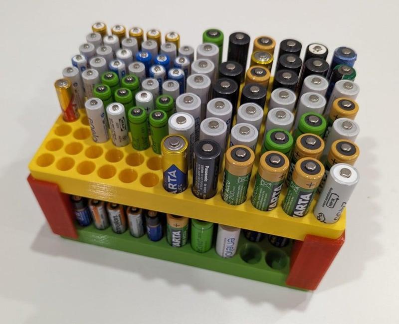 Battery-Holder for AA/AAA/CR123A/18650/9V/BabyC