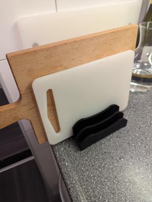 Cutting board holder for ikea and one wooden cuttingboard