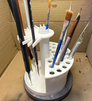 Brush Dryer with container and lid with holes
