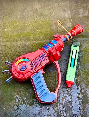 COD raygun (life sized and split for printing) *RELOADABLE* 