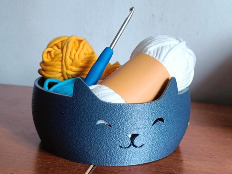 Simone's Cotton Holder