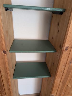 Shelf Mount