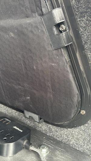 Truck Topper window clip