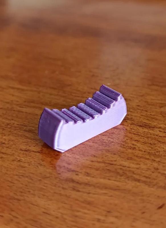 Dubby side-panel fader cap   