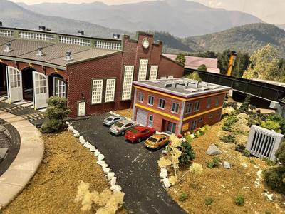 HO Scale Logistics Center