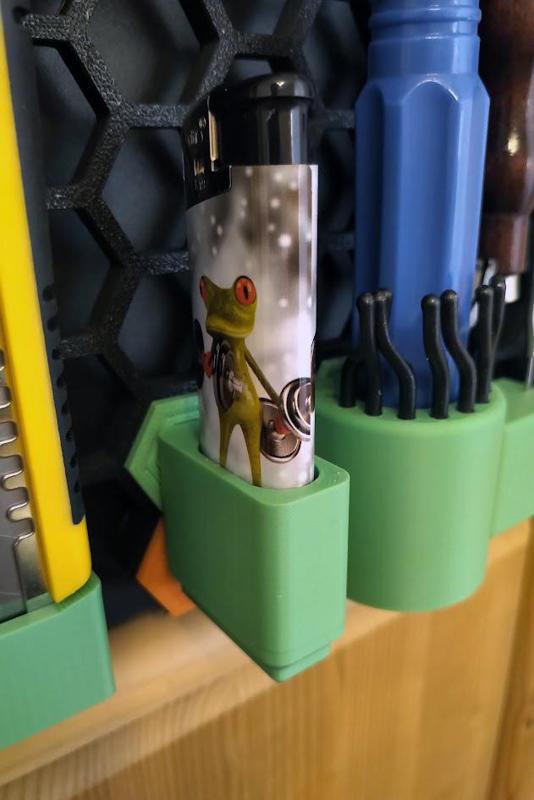 Lighter stand for HSW