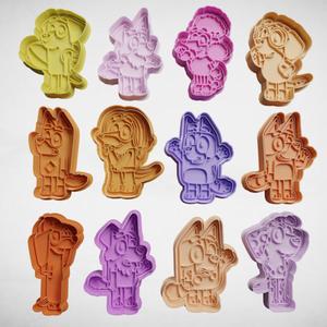 DISCOUNT! BLUEY CAARTON X12