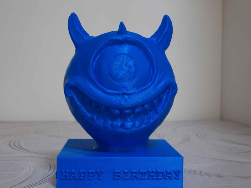 CREEPY_SMILEY_MIKE_WAZOWSKI