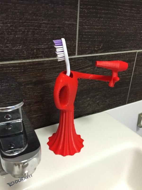 Toothbrush holder
